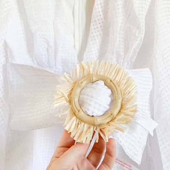 NWT Missguided petite balloon sleeve plunge dress texture white raffia buckle - Picture 6 of 10